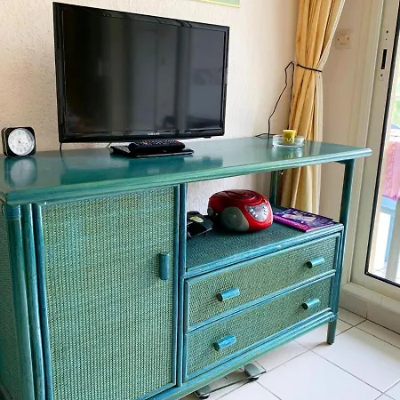 Apartment 6 Pers, 2 Chambres, Loggia, Piscine Et Parking 50m Du Golf - Ref Azur024a Agde